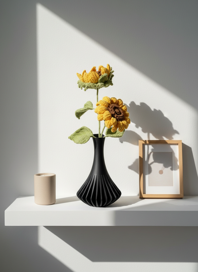 Sunflower Twin – The Noir Embrace